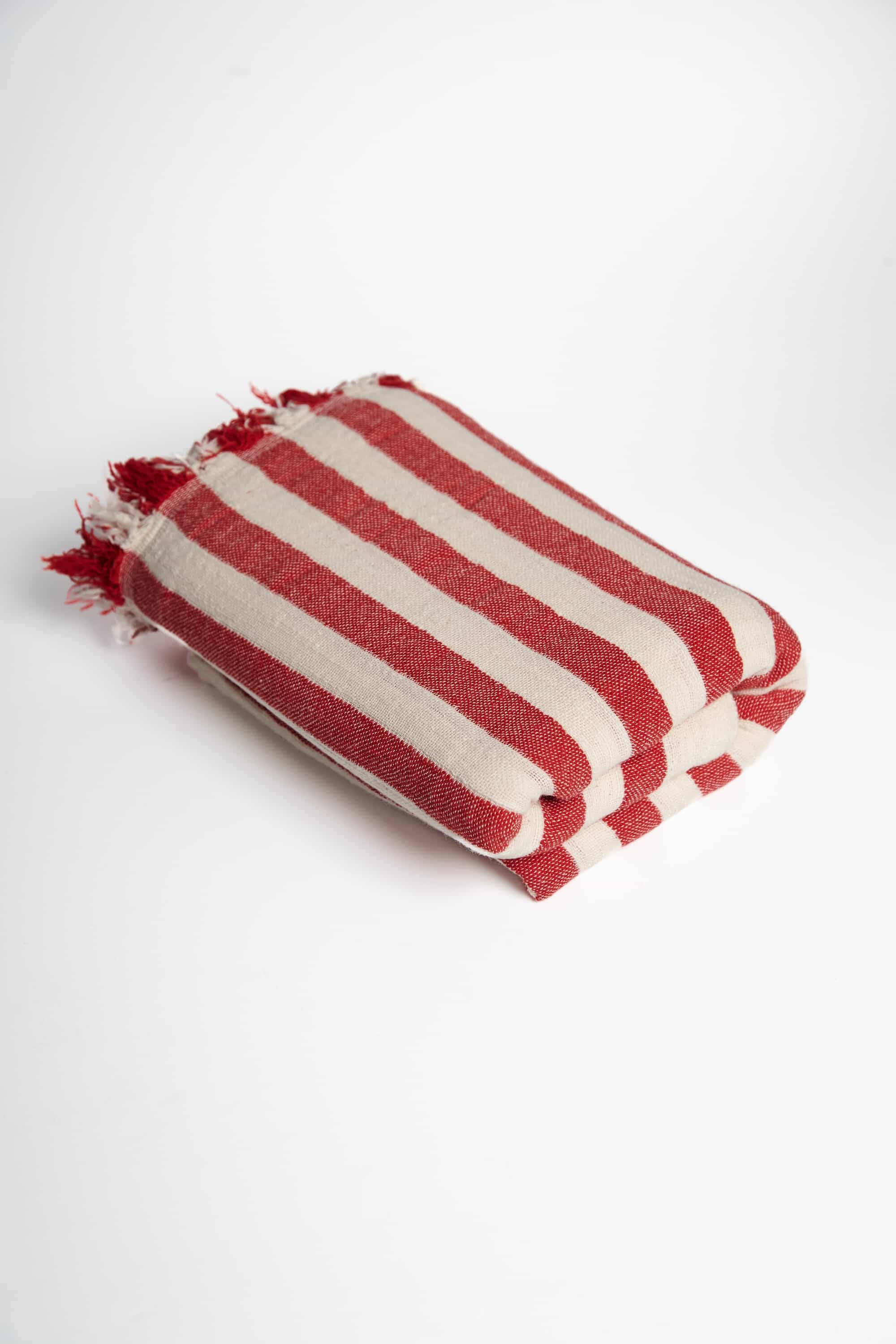 Primitive_Avelora Recycled Turkish Beach Towel_Ferra__001421 - PES01 - MLD - R26