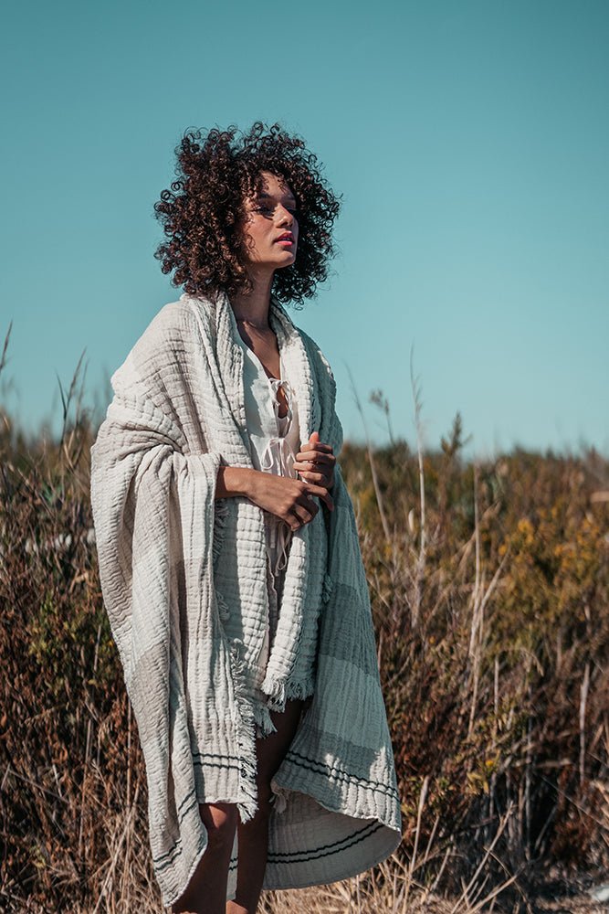 Moscato Linen Throw Blanket