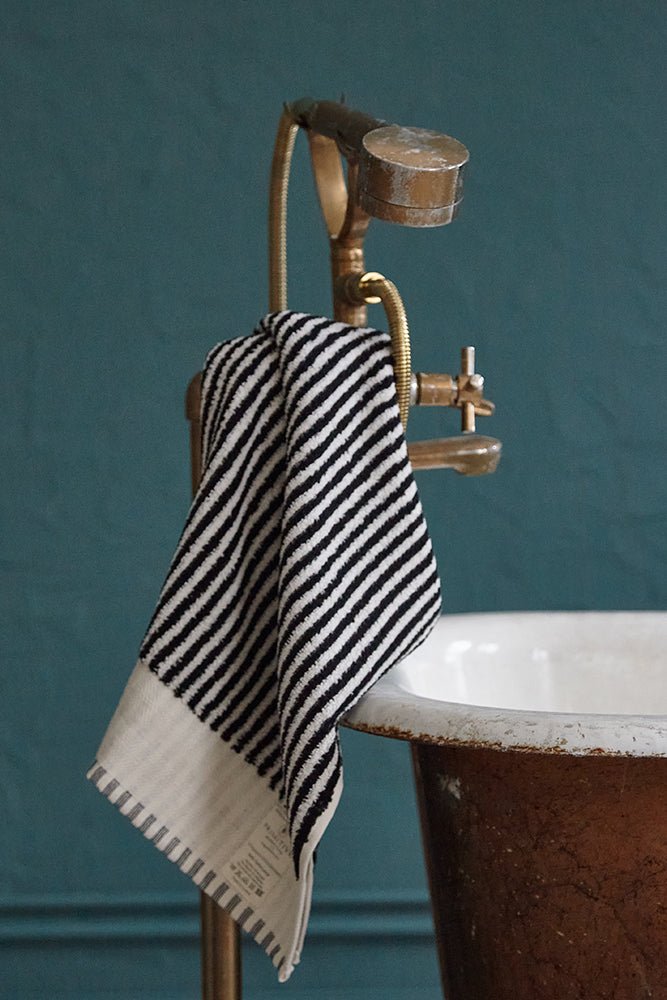 PrimitiveCorrientes Bath Towel004019 - HVL01 - 00ZBR0800