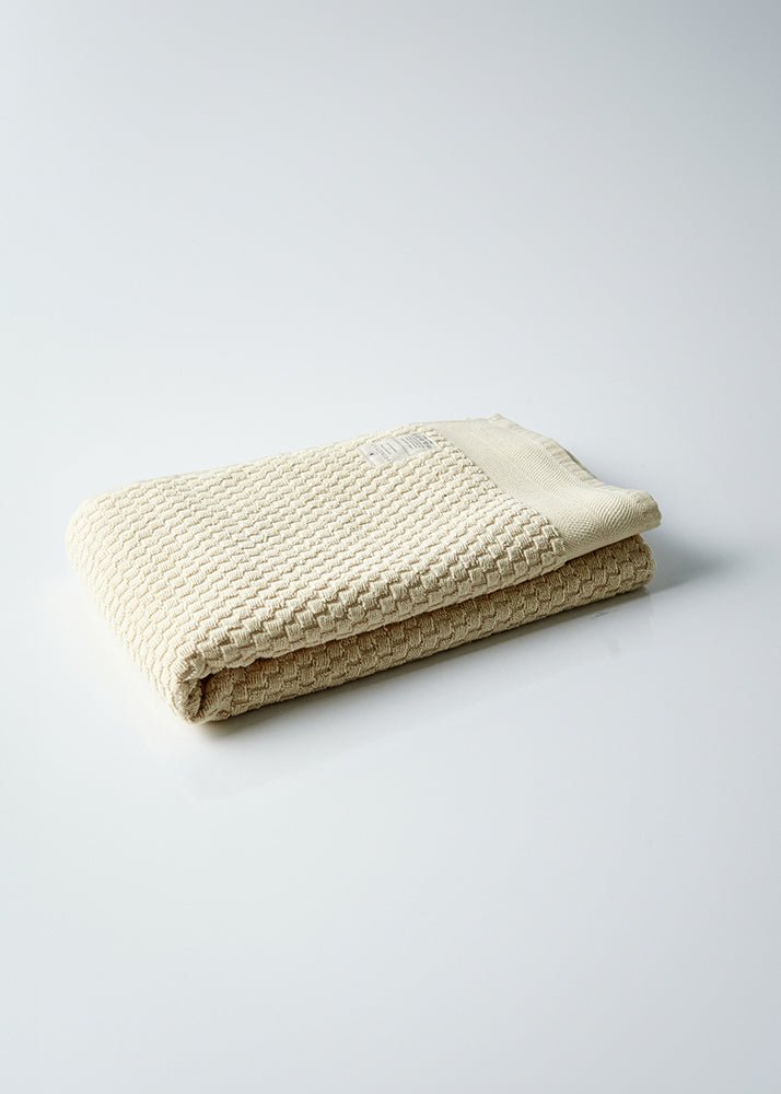 PrimitiveEco Cubista Bath Towel004024 - HVL01 - 00BLK00