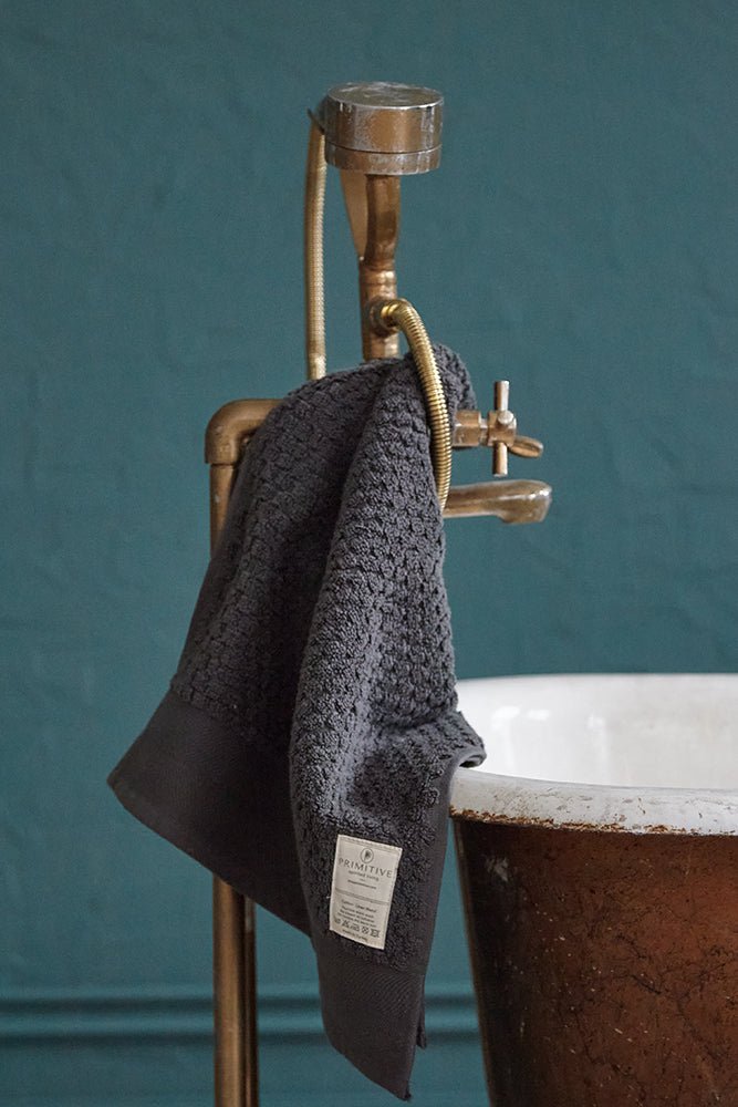 PrimitiveEco Cubista Bath Towel004024 - HVL01 - 00BLK00