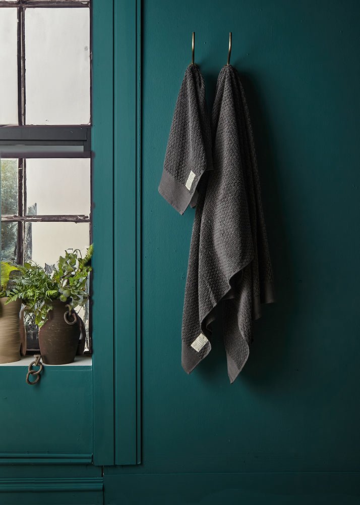 PrimitiveEco Cubista Bath Towel004024 - HVL01 - 00BLK00