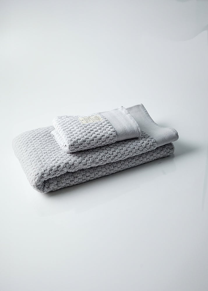 PrimitiveEco Cubista Bath Towel004024 - HVL01 - 00BLK00