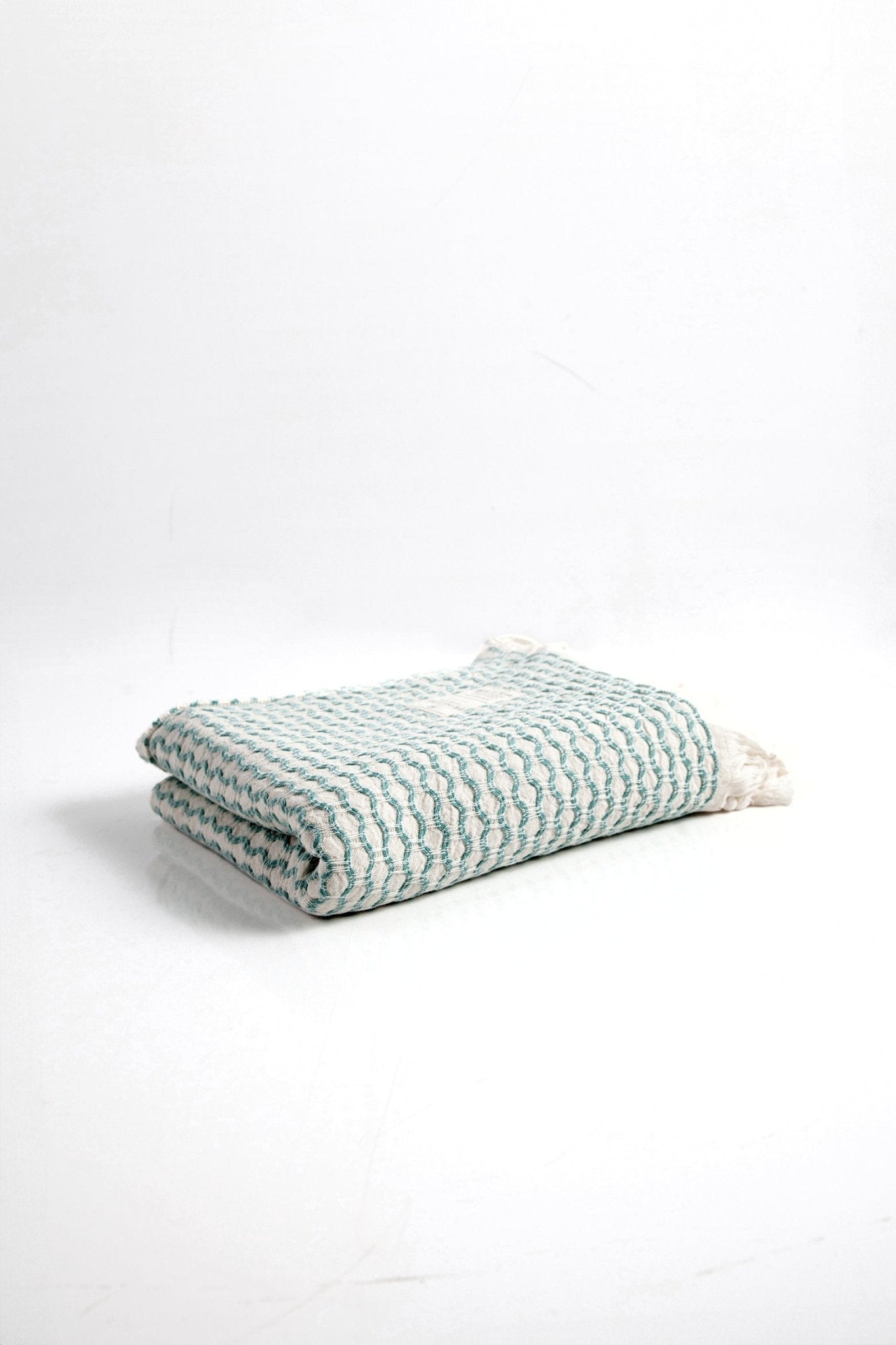 PrimitiveLuppo Beach Towel001274 - PES01 - 00POP23