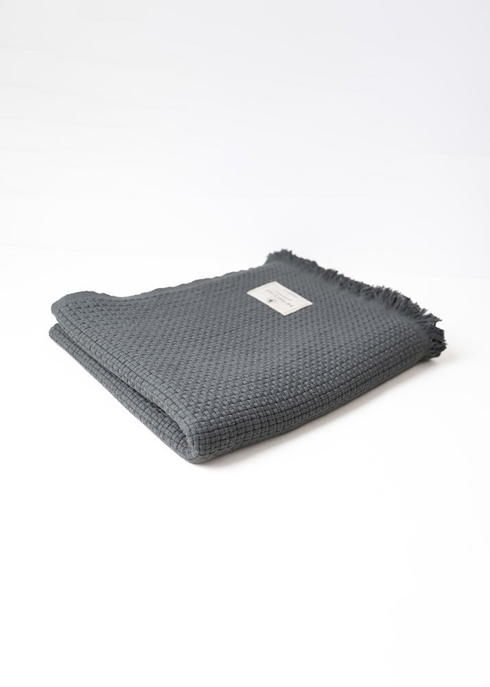 PrimitiveMalbec Cotton Throw Blanket005064 - THW01 - 00CHR57B