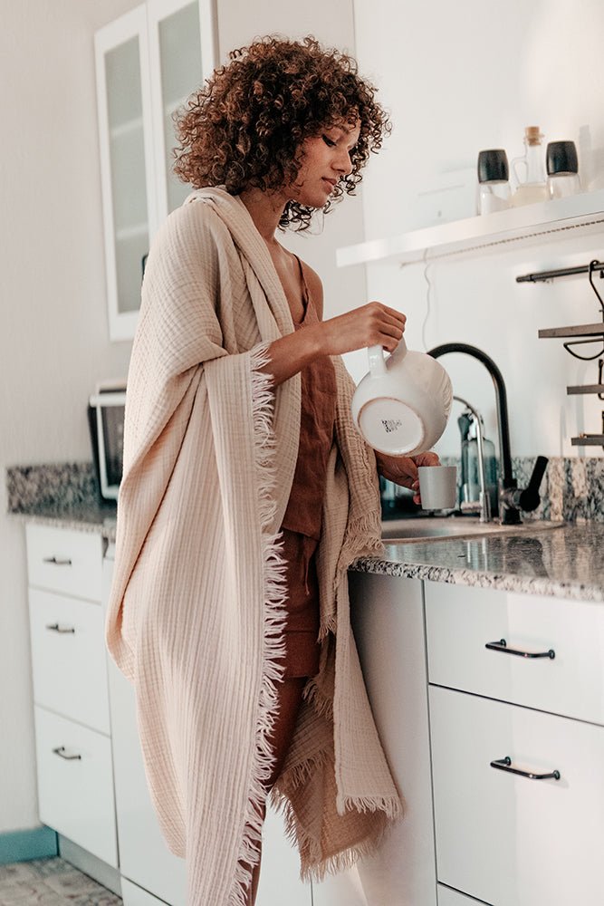 PrimitiveMalvasia Cotton Throw Blanket005106 - THW01 - FOW - B12