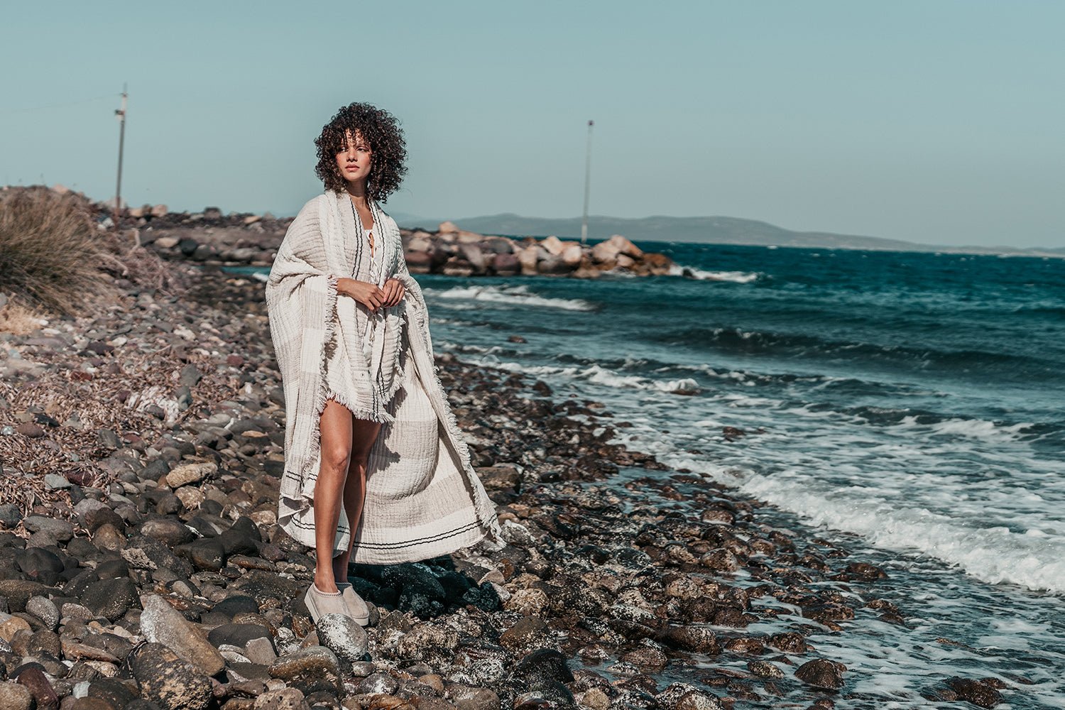 PrimitiveMoscato Linen Throw Blanket005136 - BLA01 - SVR - 090003S