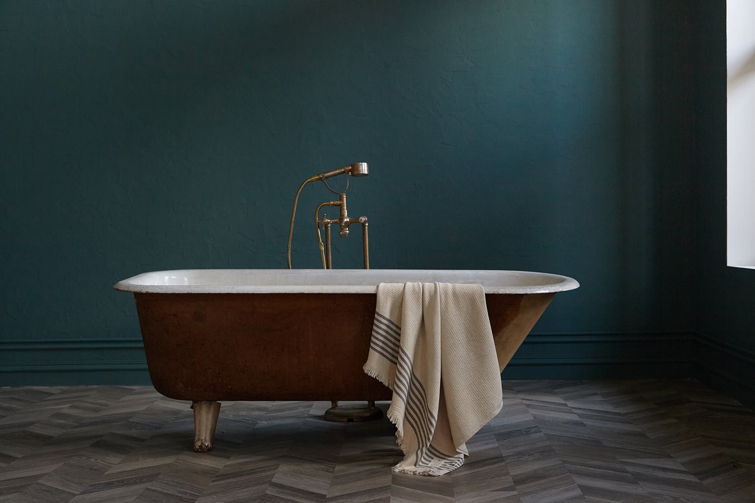 PrimitiveMurillo Linen Beach Towel001361 - PES01 - UMY01