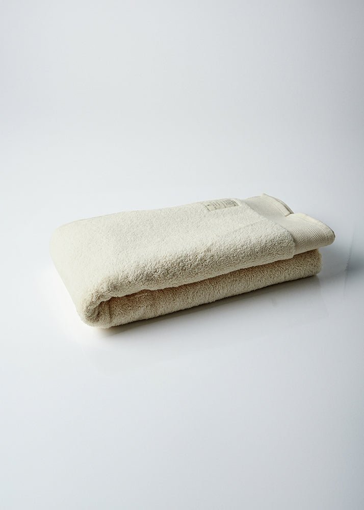 PrimitiveObsidian Touch Bath Towel004021 - HVL01 - 00CZN00