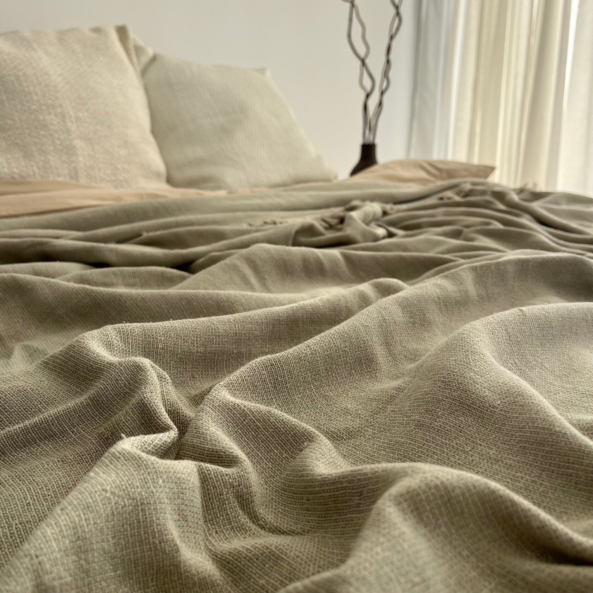 Primitive_Terra Loom Linen Bedspread_Green Tea_King Size_017007 - BDS01 - PDR56