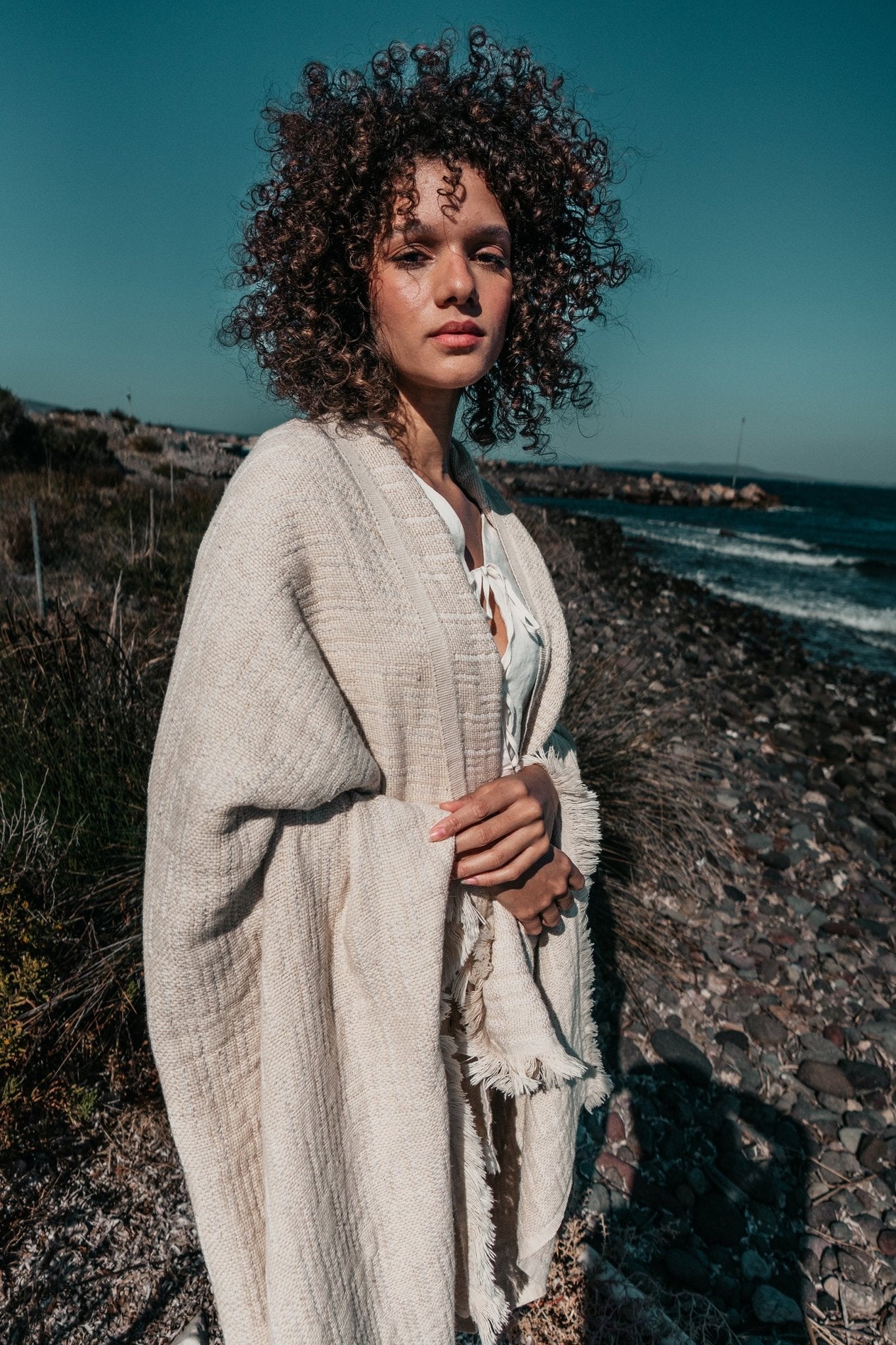 PrimitivePofian Linen Throw Blanket005102 - THW01 - CZT0143