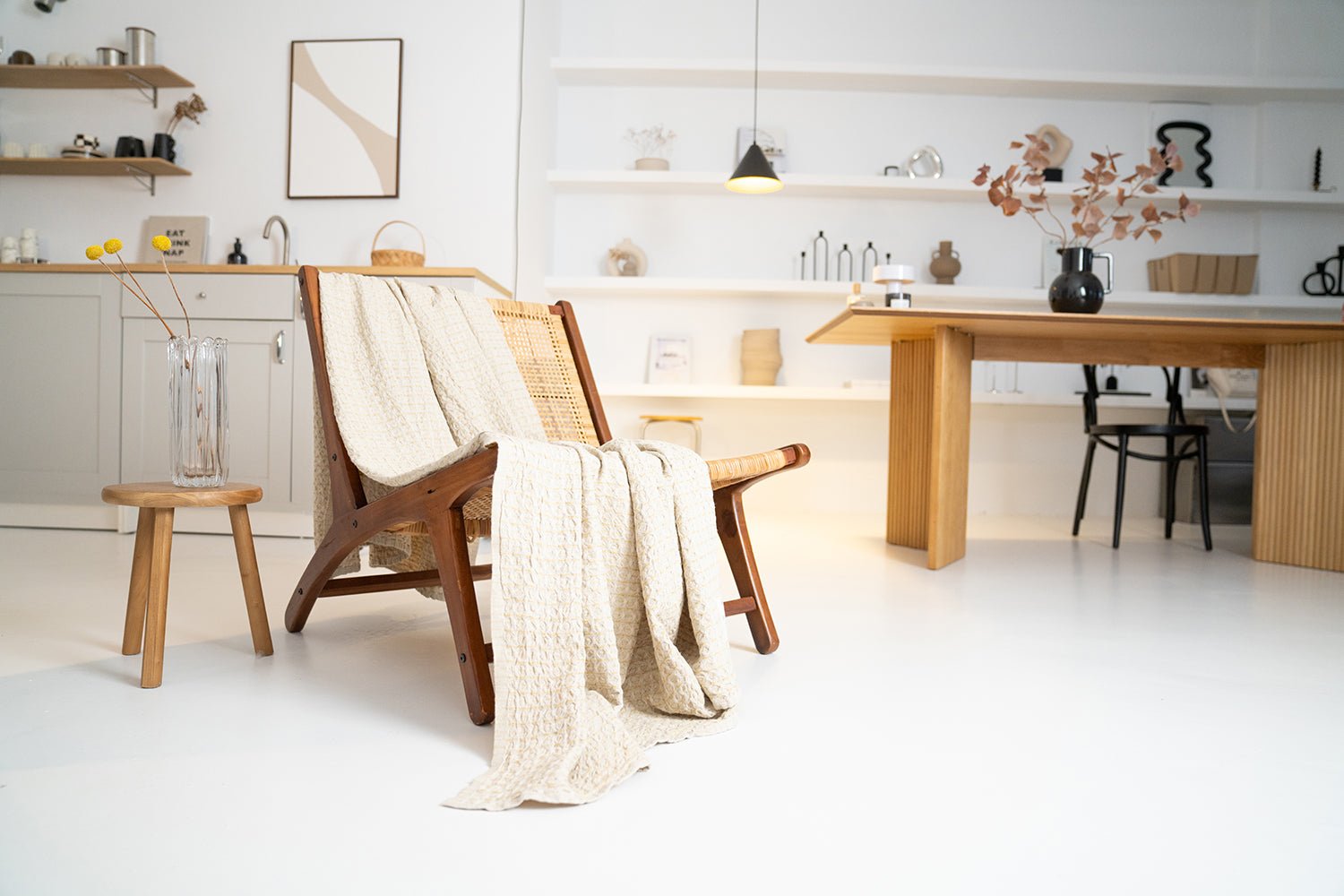 PrimitiveSeptember Linen Throw Blanket005109 - THW01 - HZL00