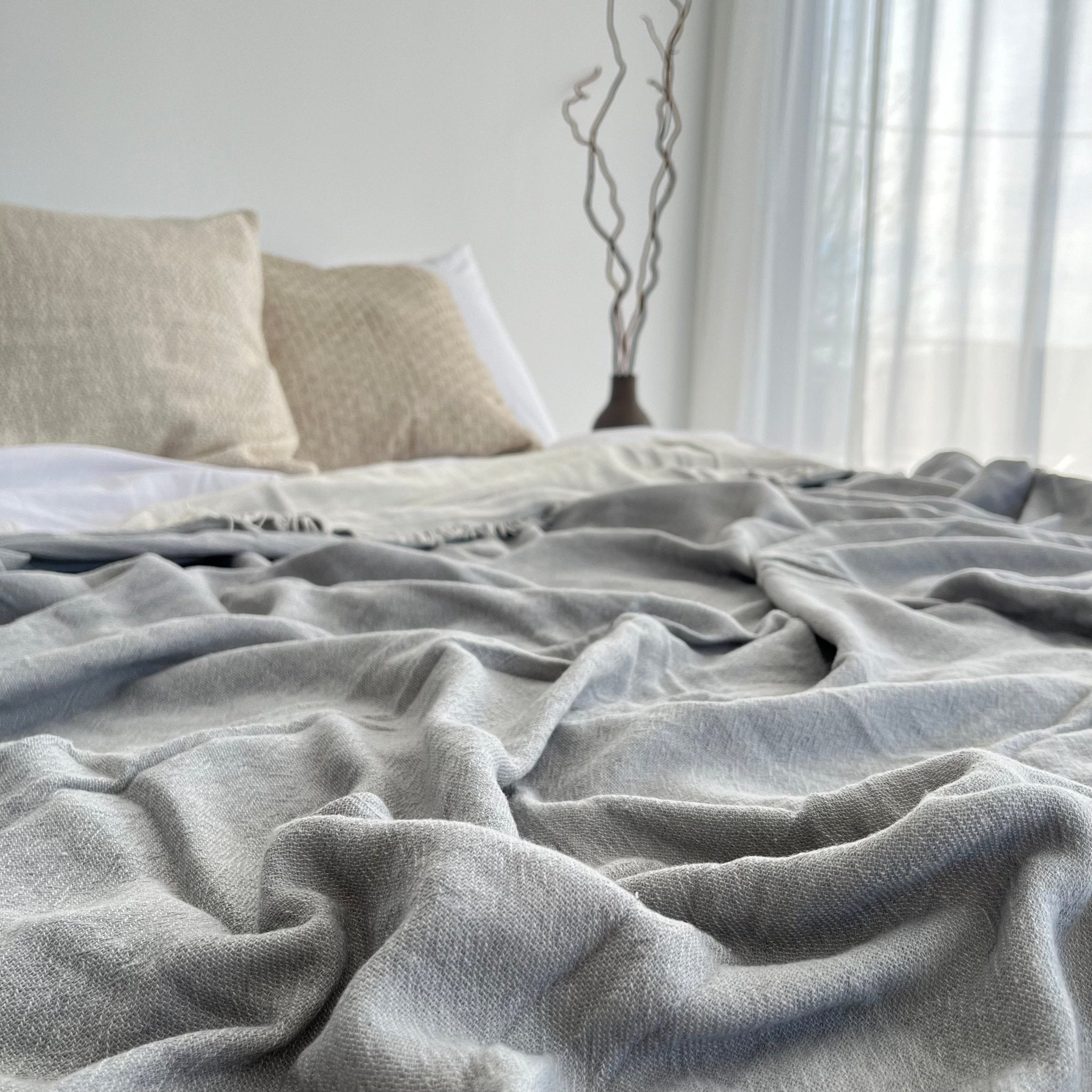 Primitive_Summawind Bamboo Bedspread_Silver Grey_King Size_017015-BDS01-STA07