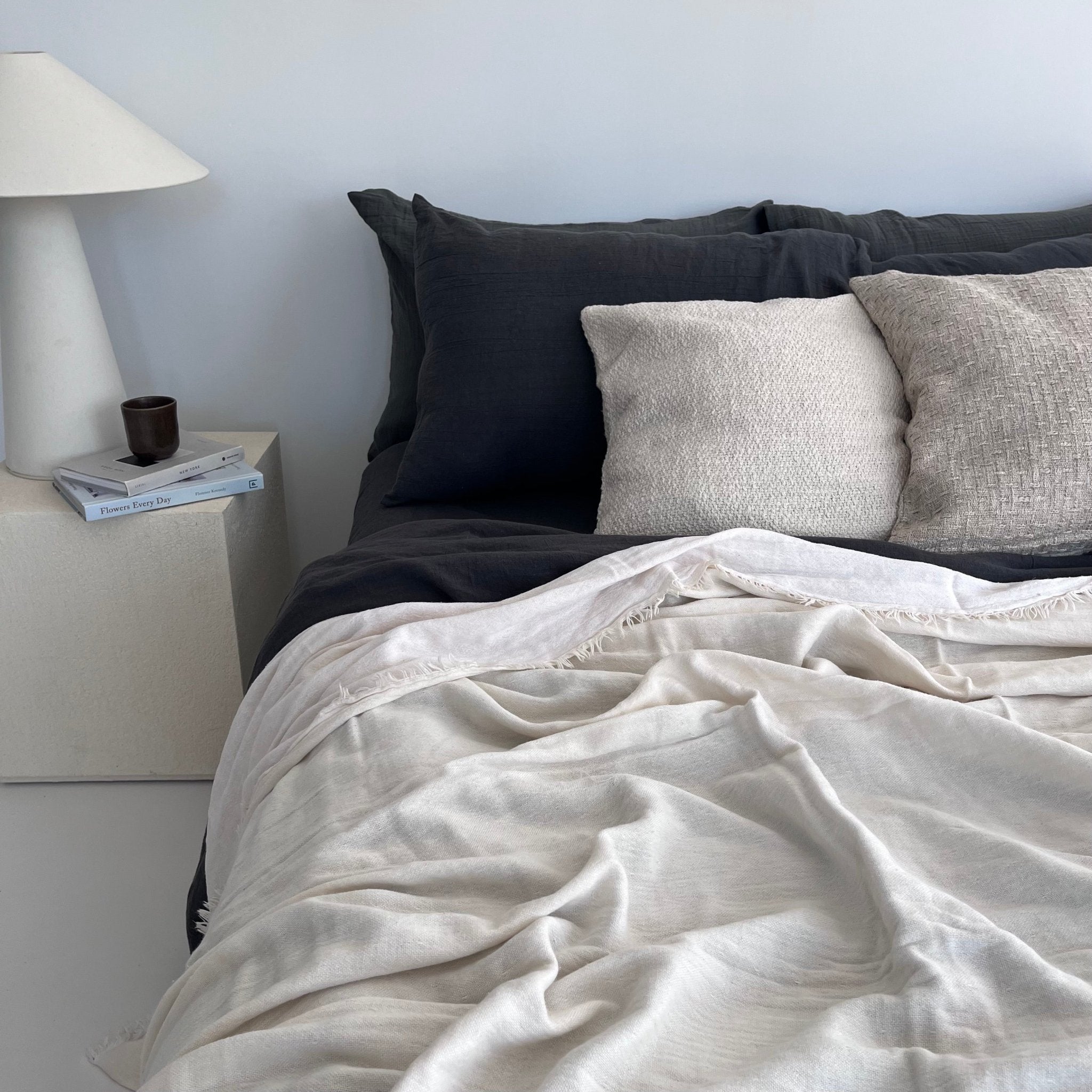 Primitive_Summawind Bamboo Bedspread_White_King Size_017015-BDS01-STA01