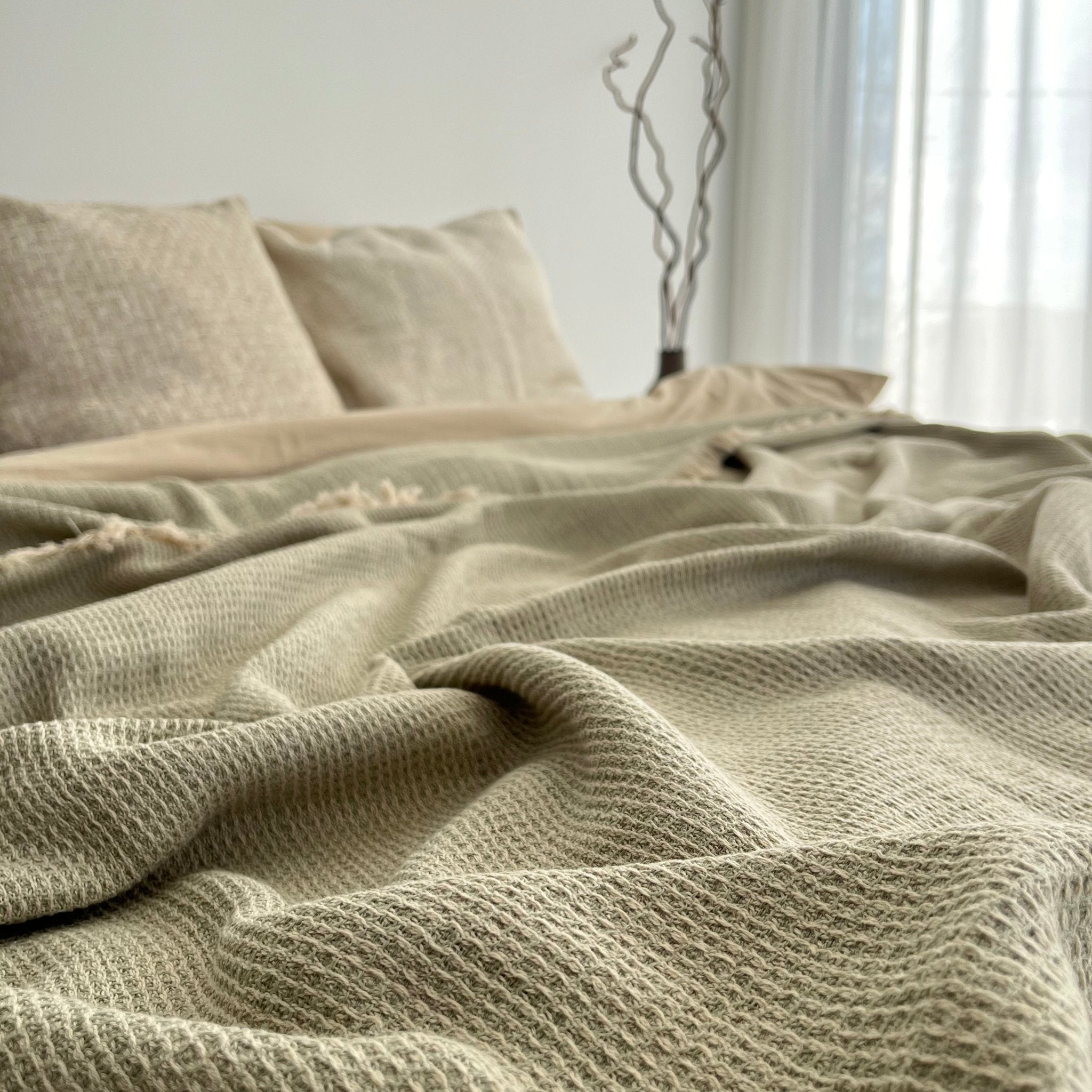 Primitive_Aznavour Waffle Bedspread_Green Tea_King Size_017009-BDS01-MHL56