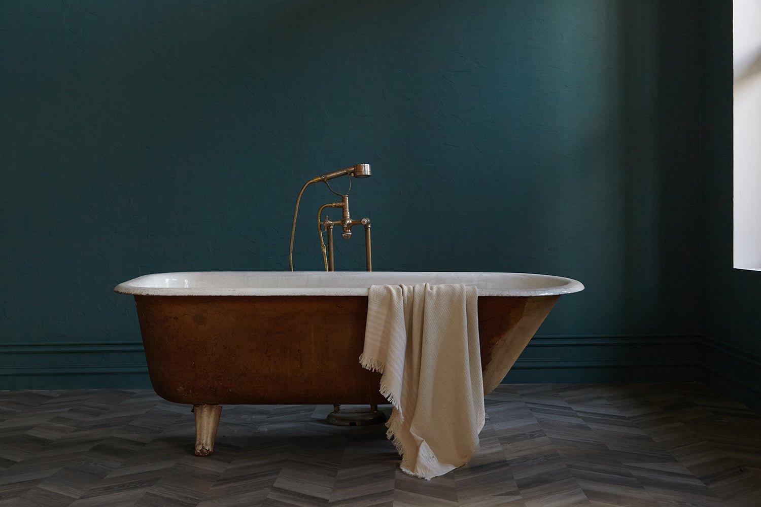 PrimitiveMurillo Linen Beach Towel001361 - PES01 - UMY01